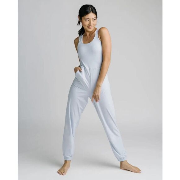 ZYIA Pants - ZYIA Women's Sleeveless Scoop Neck Hermosa Active Jumpsuit Light Blue Large